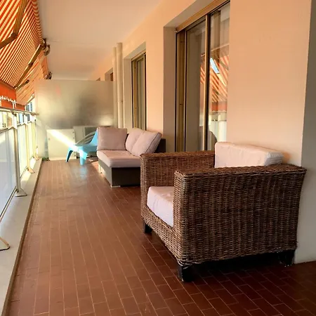 Grand 3 6-8 Personnes Proche Plages - Juan-les-pins Αντίμπ